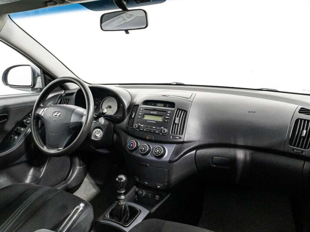 Купить Hyundai Elantra, 2008, 292 966 км, фото №9
