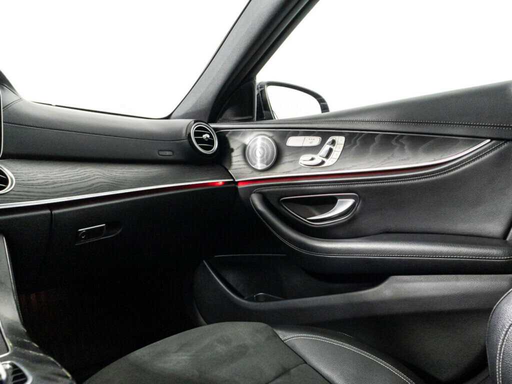 Купить Mercedes-Benz E-Класс 200, 2019, 76 013 км, фото №19