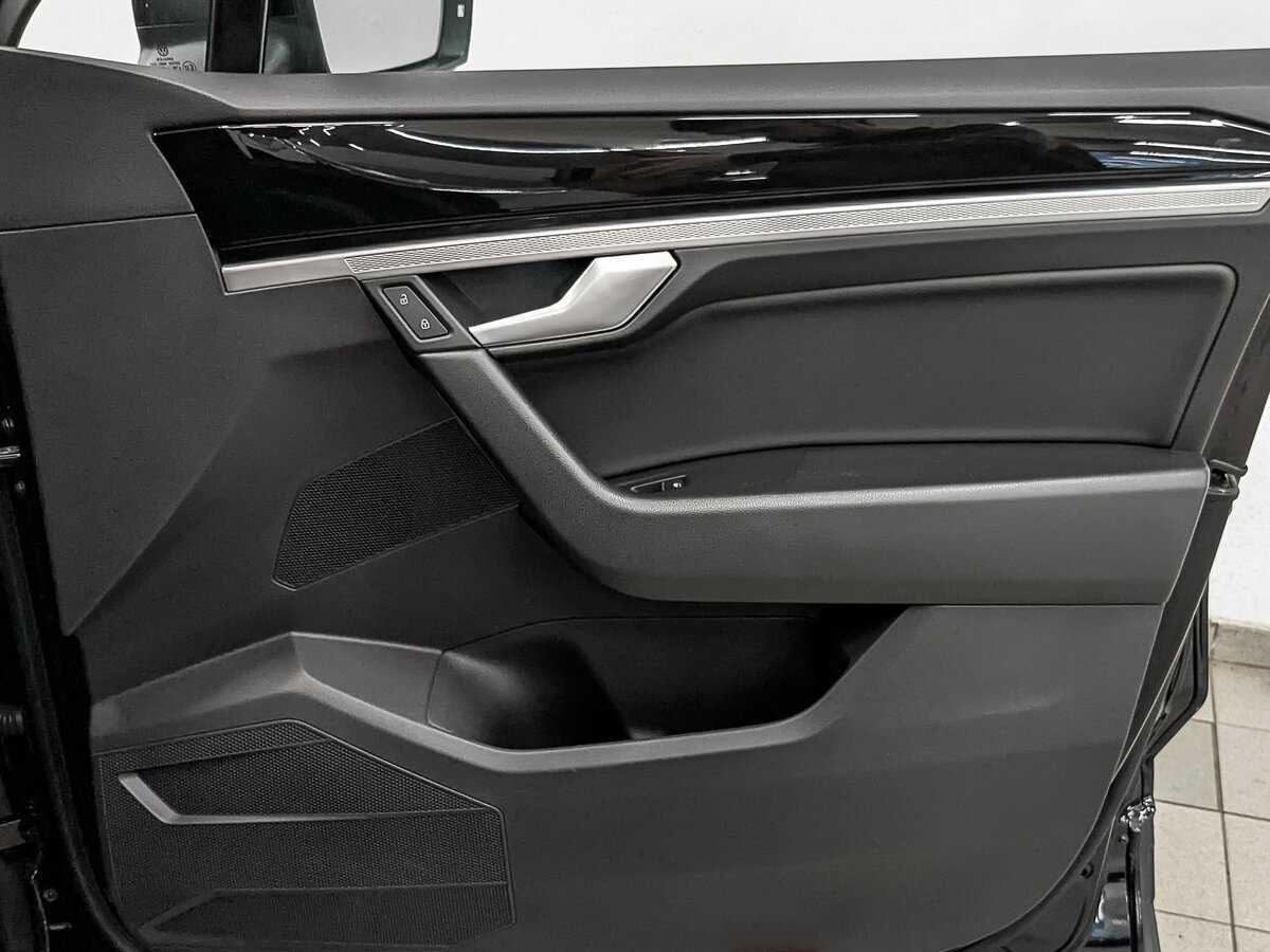 Купить Volkswagen Touareg, 2019, 98 122 км, фото №24