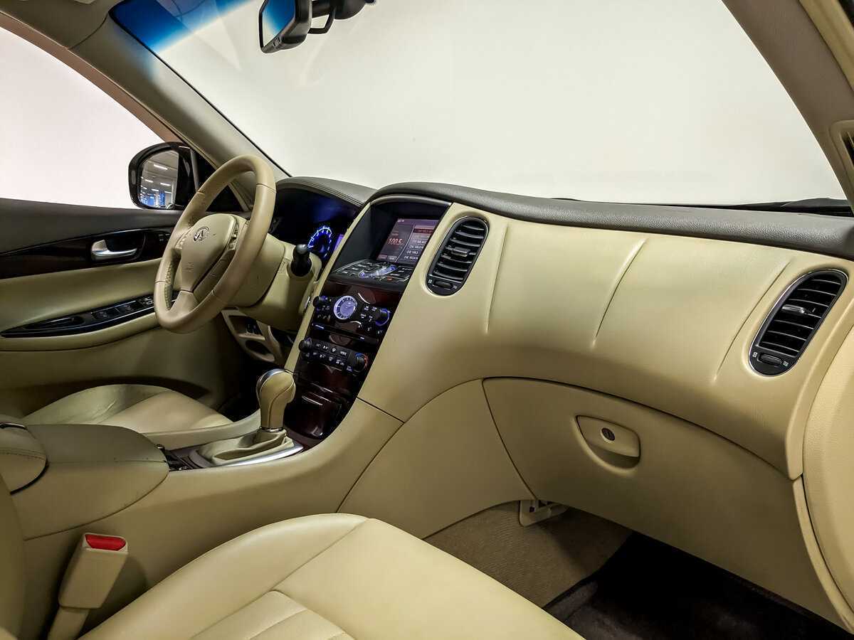 Купить Infiniti QX50, 2015, 132 000 км, фото №11