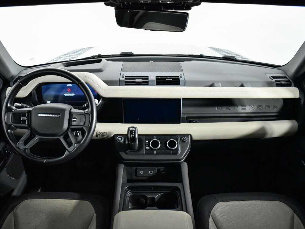 Купить Land Rover Defender 110, 2021, 61 846 км, фото №12