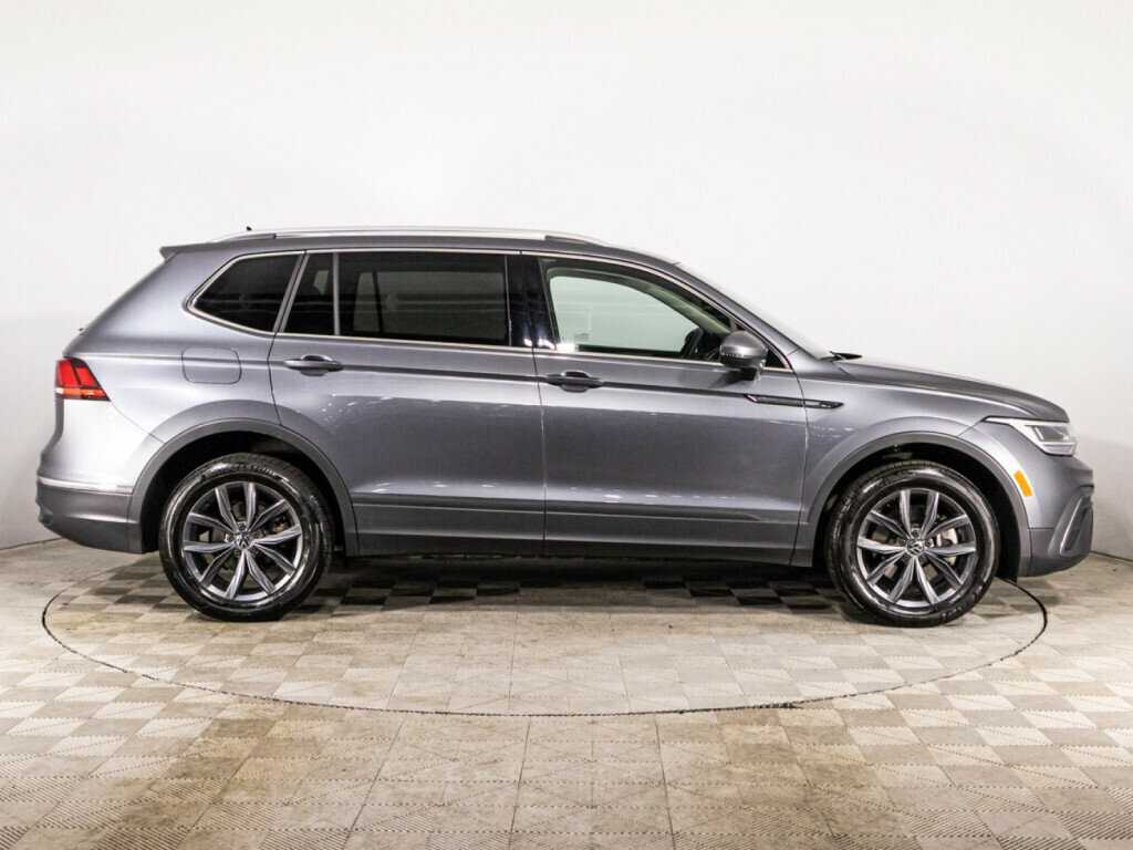 Купить Volkswagen Tiguan, 2022, 29 038 км, фото №4