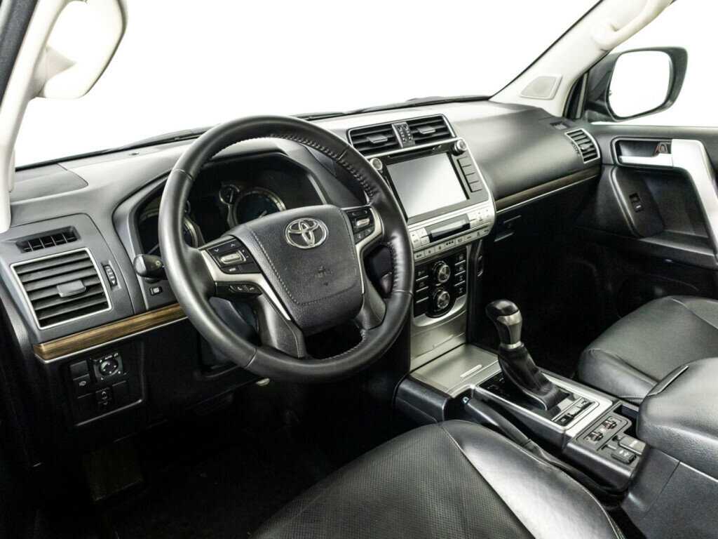 Купить Toyota Land Cruiser Prado, 2018, 134 964 км, фото №11