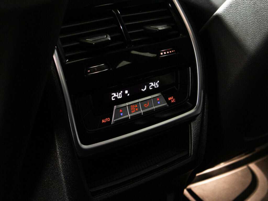 Купить BMW X6 40d, 2021, 138 841 км, фото №27