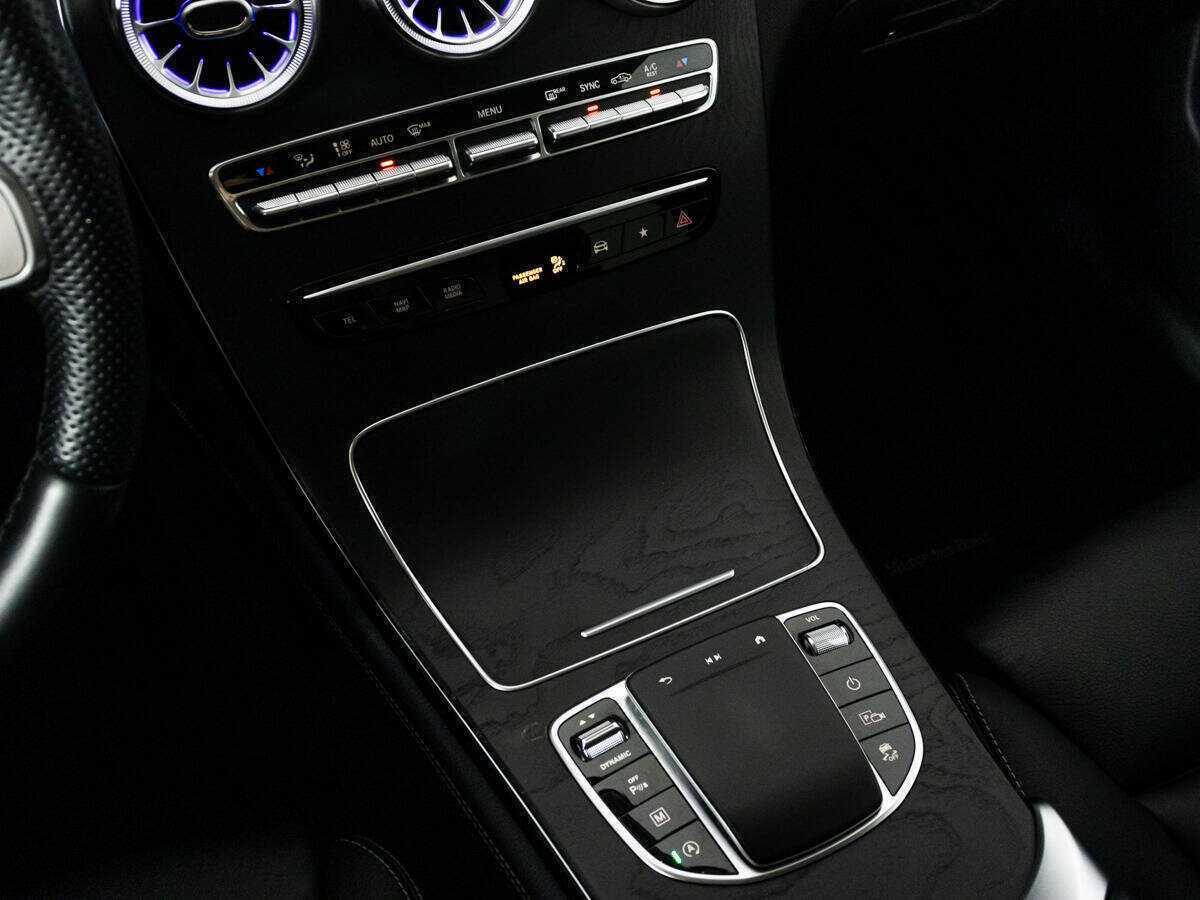 Купить Mercedes-Benz GLC 200, 2019, 114 306 км, фото №18