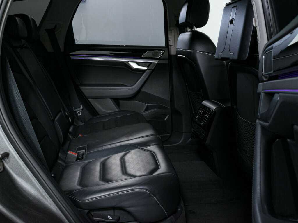 Купить Volkswagen Touareg, 2019, 157 305 км, фото №14