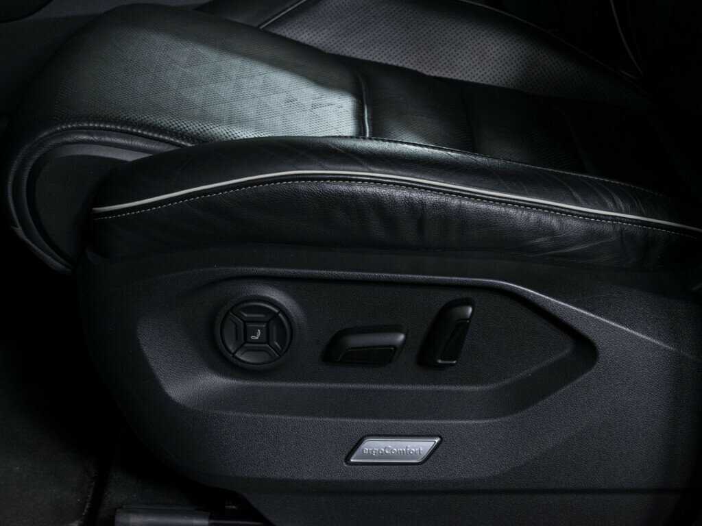 Купить Volkswagen Touareg, 2019, 157 305 км, фото №19