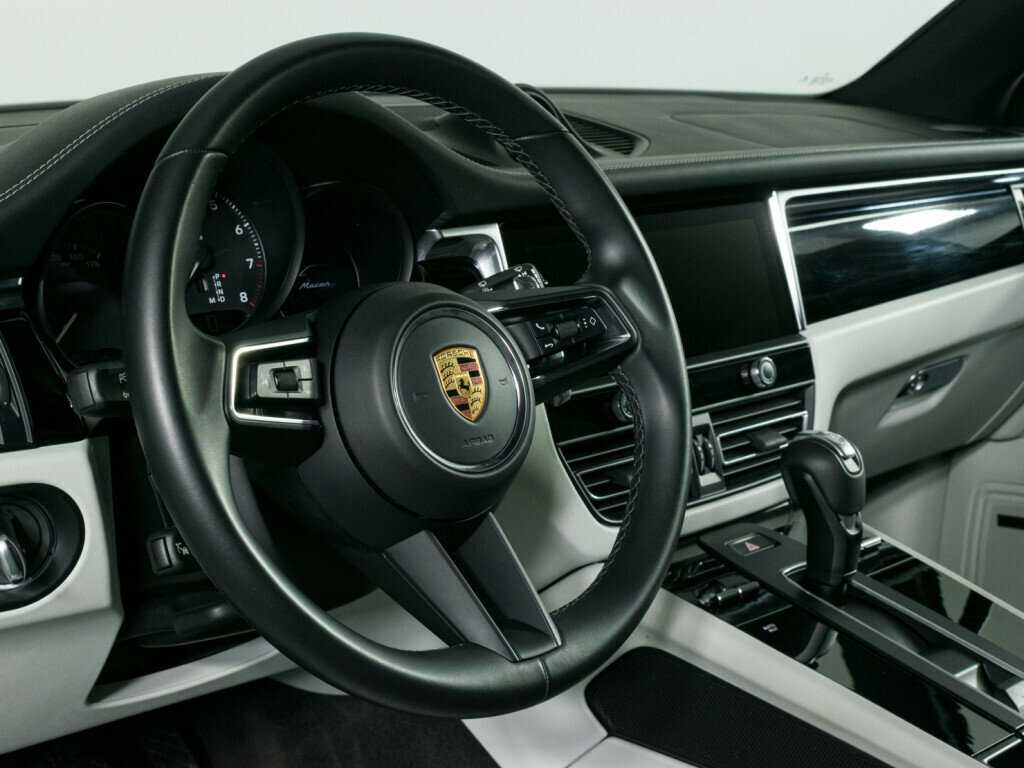 Купить Porsche Macan, 2022, 10 865 км, фото №17