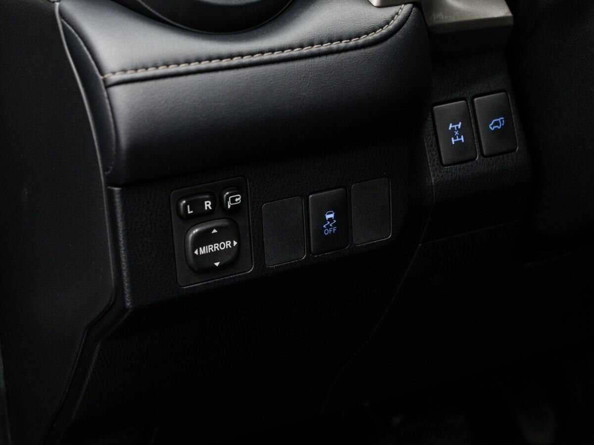 Купить Toyota RAV4, 2013, 290 000 км, фото №16