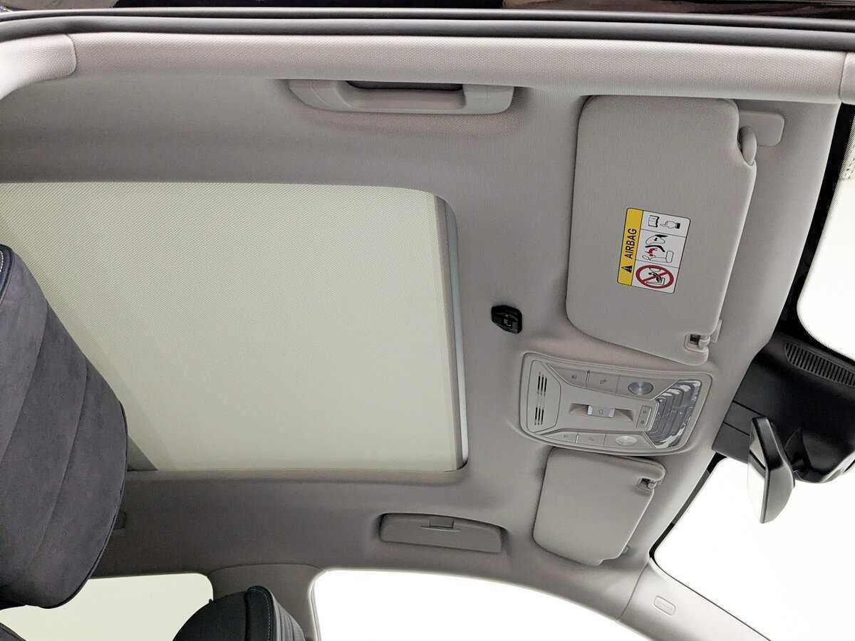 Купить Hongqi HS5, 2024, 3 580 км, фото №23