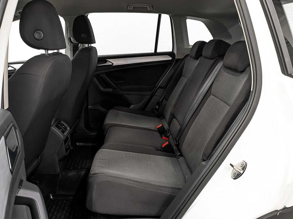 Купить Volkswagen Tiguan, 2021, 154 398 км, фото №15