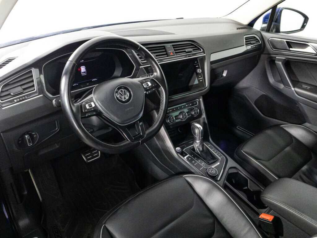 Купить Volkswagen Tiguan, 2018, 66 977 км, фото №11