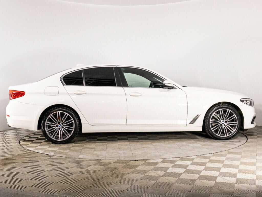Купить BMW 5 серии 520i, 2020, 75 484 км, фото №4