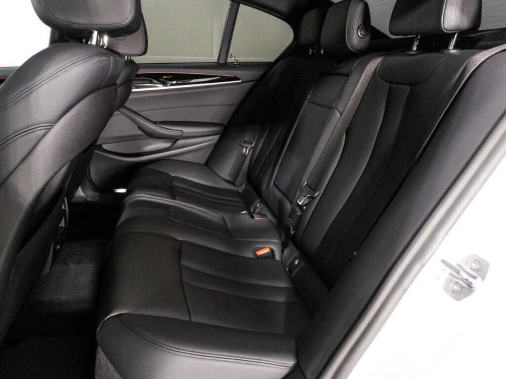 Купить BMW 5 серии 520i, 2020, 75 484 км, фото №10