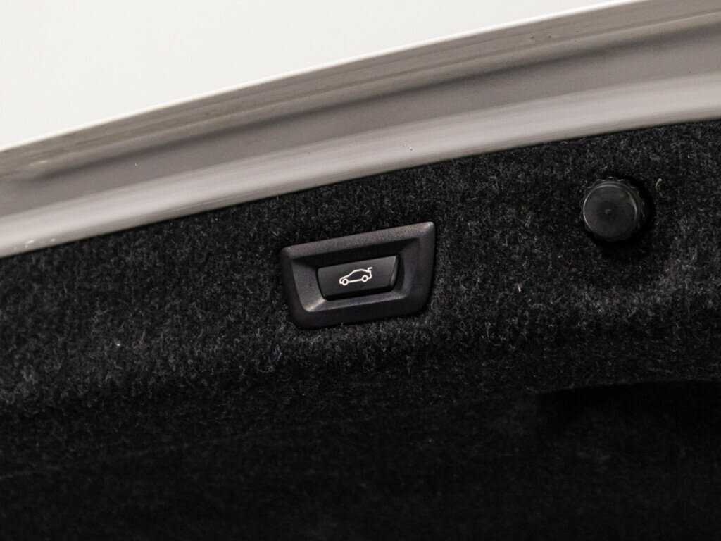 Купить BMW 5 серии 520i, 2020, 75 484 км, фото №16