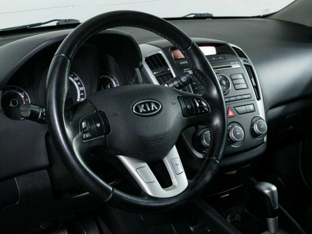 Купить Kia Ceed, 2011, 208 001 км, фото №12