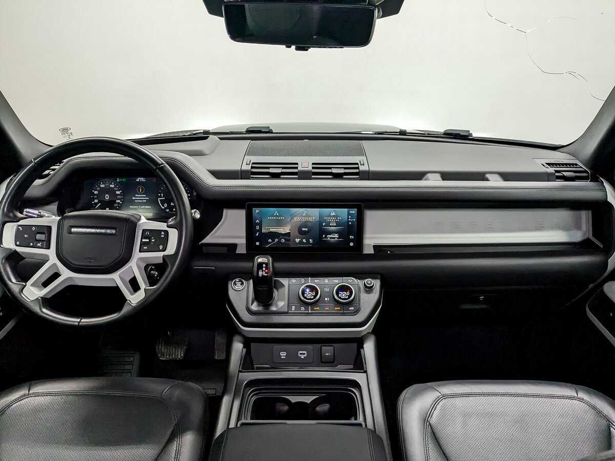 Купить Land Rover Defender 90, 2021, 42 933 км, фото №14