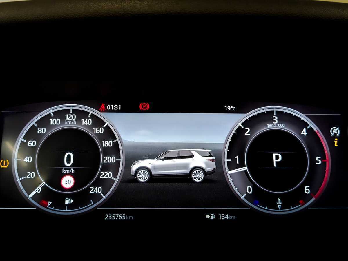 Купить Land Rover Discovery, 2018, 235 759 км, фото №13