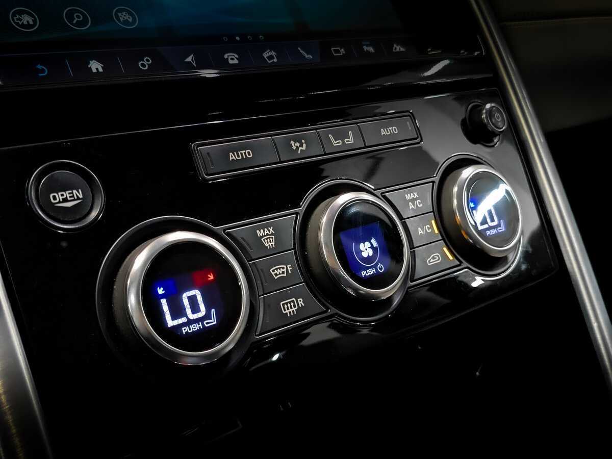 Купить Land Rover Discovery, 2018, 235 759 км, фото №26