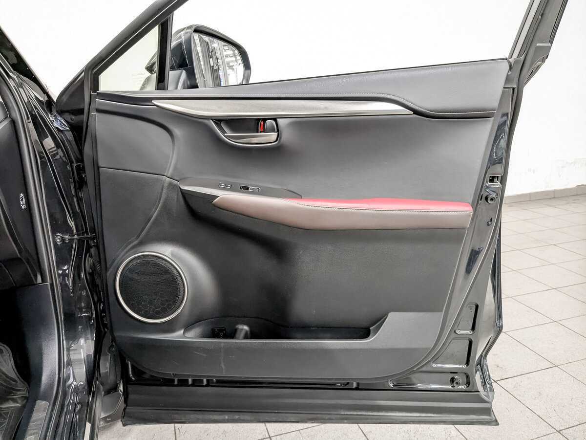 Купить Lexus NX 300, 2018, 180 729 км, фото №24