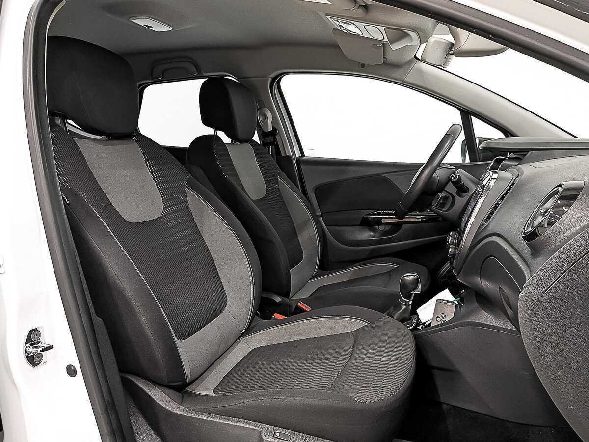 Купить Renault Kaptur, 2017, 83 240 км, фото №22