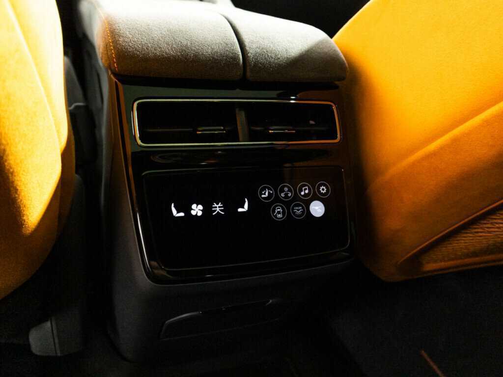 Купить Zeekr 001 100 kWh, 2023, 16 272 км, фото №26