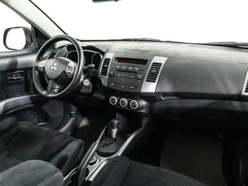 Купить Mitsubishi Outlander, 2008, 287 859 км, фото №9