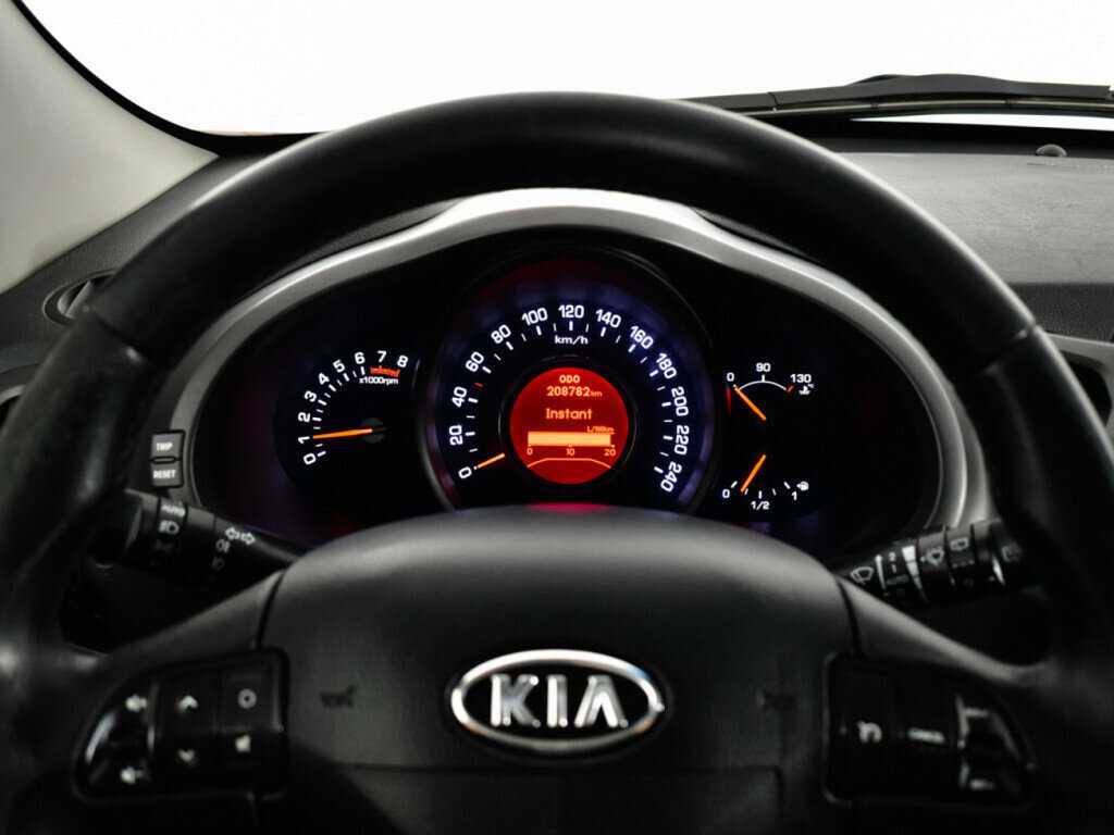 Купить Kia Sportage, 2011, 208 781 км, фото №11