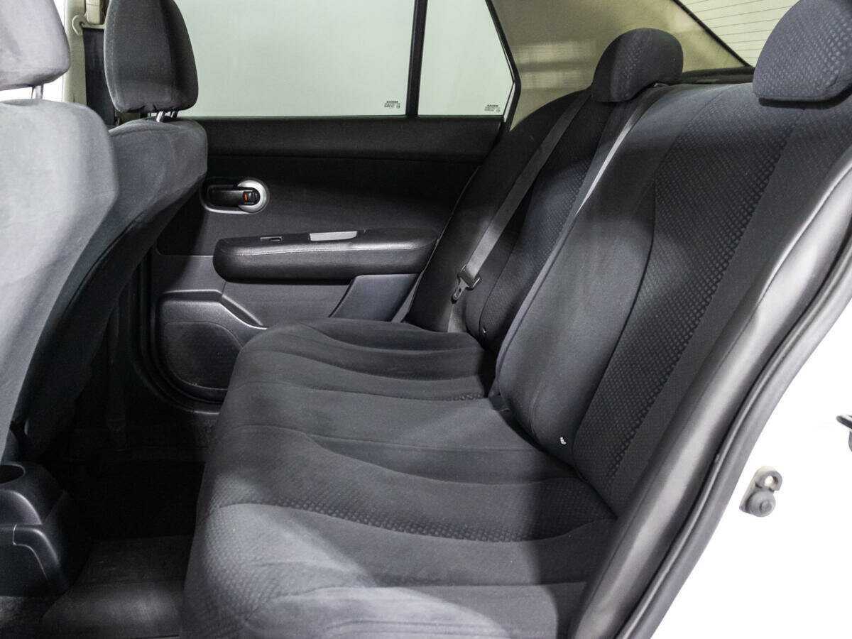 Купить Nissan Tiida, 2013, 107 912 км, фото №10