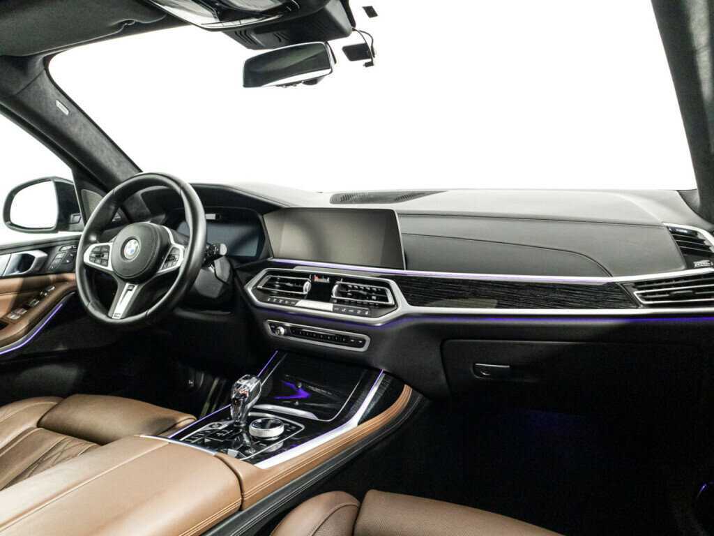 Купить BMW X7 M50d, 2020, 97 977 км, фото №9