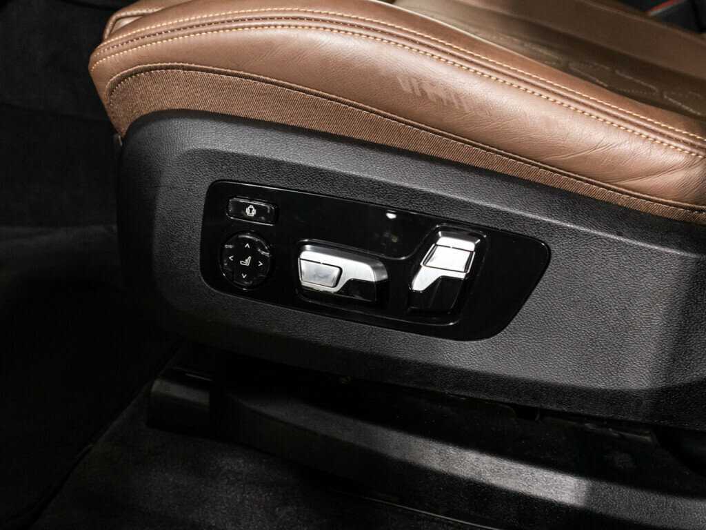 Купить BMW X7 M50d, 2020, 97 977 км, фото №23