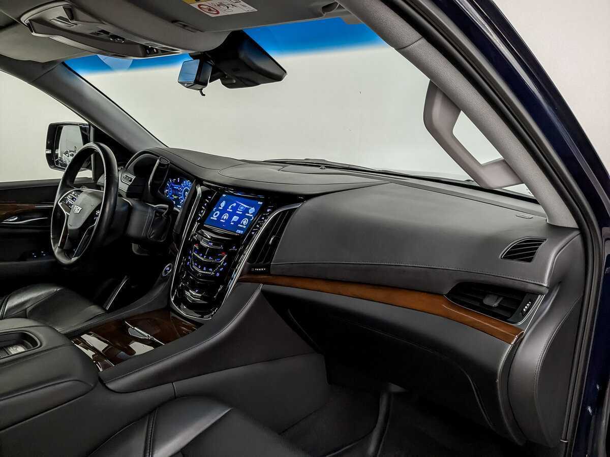 Купить Cadillac Escalade, 2018, 164 155 км, фото №11