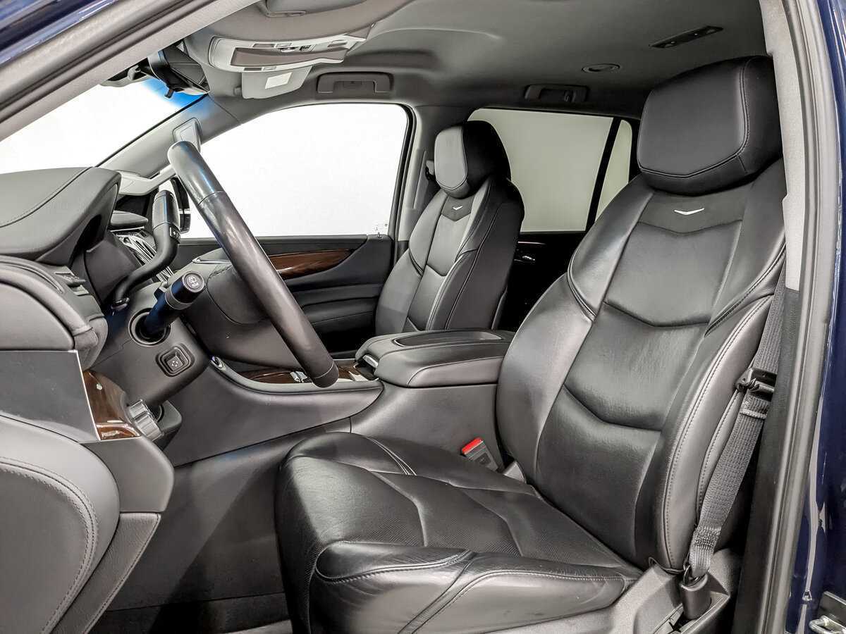 Купить Cadillac Escalade, 2018, 164 155 км, фото №17