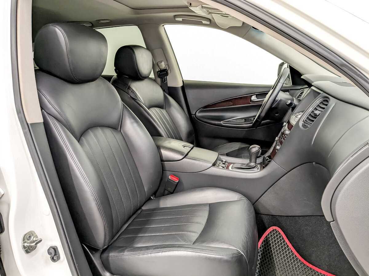 Купить Infiniti QX50, 2016, 184 904 км, фото №24