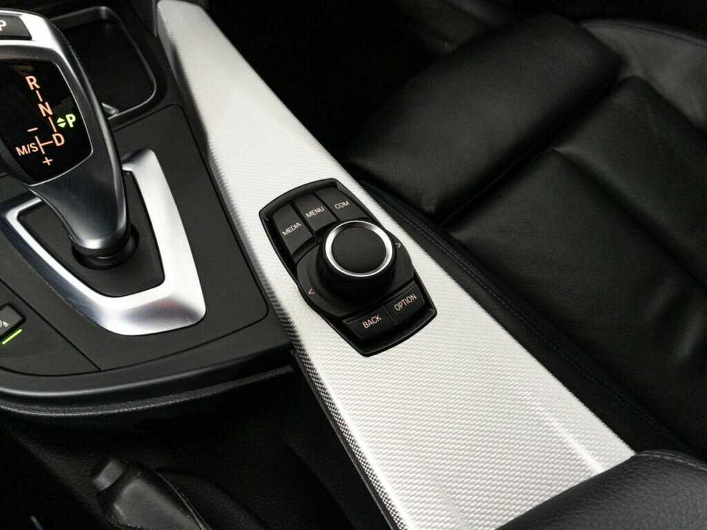 Купить BMW 3 серии 320d, 2018, 102 260 км, фото №17