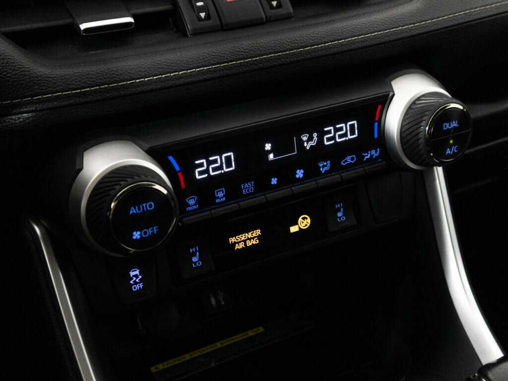 Купить Toyota RAV4, 2020, 75 000 км, фото №19