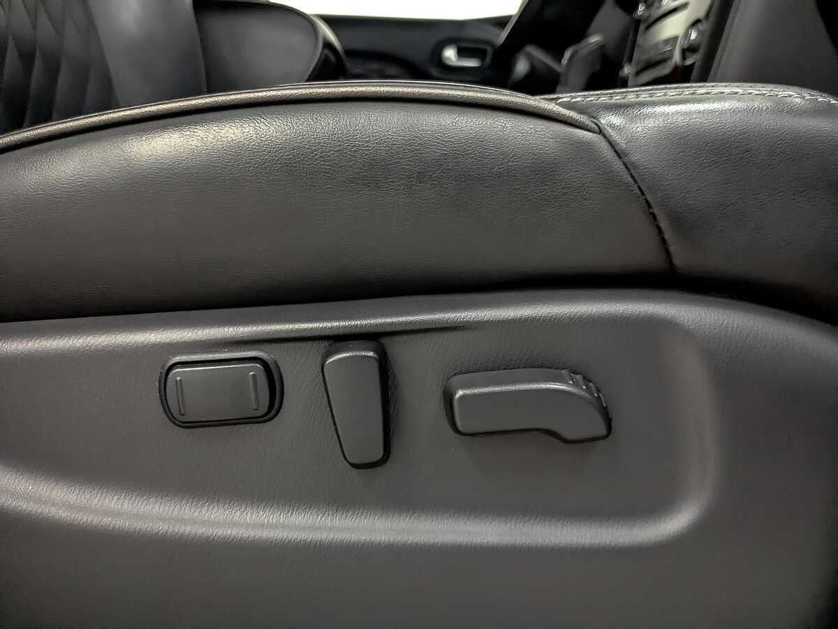 Купить Infiniti QX80, 2018, 118 117 км, фото №24
