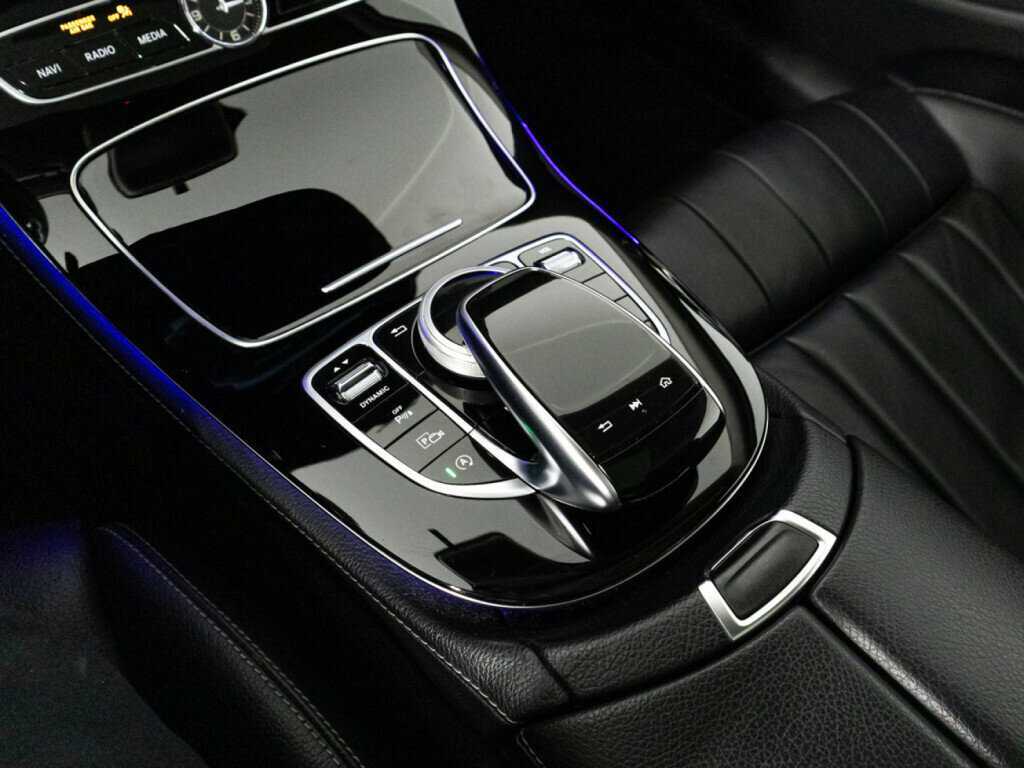 Купить Mercedes-Benz E-Класс 220 d, 2020, 71 622 км, фото №18