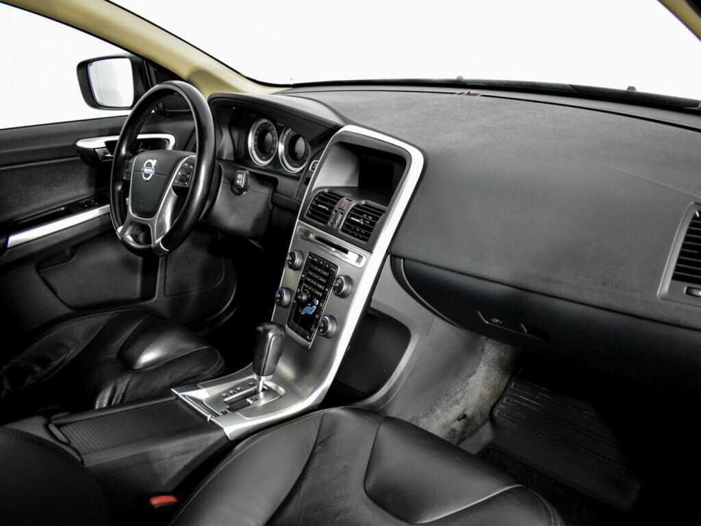 Купить Volvo XC60, 2011, 237 210 км, фото №9