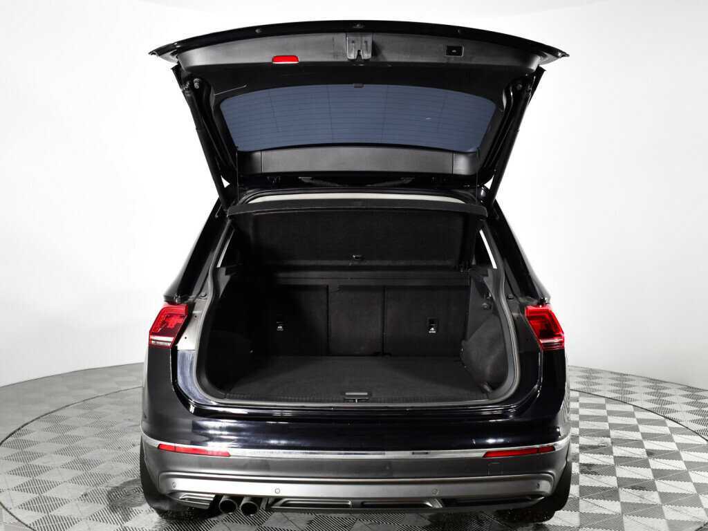 Купить Volkswagen Tiguan, 2018, 118 208 км, фото №15