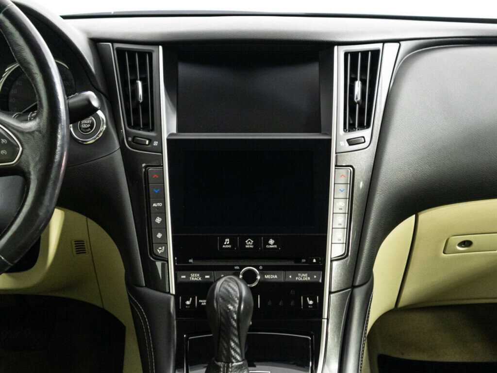 Купить Infiniti Q50, 2015, 112 679 км, фото №14