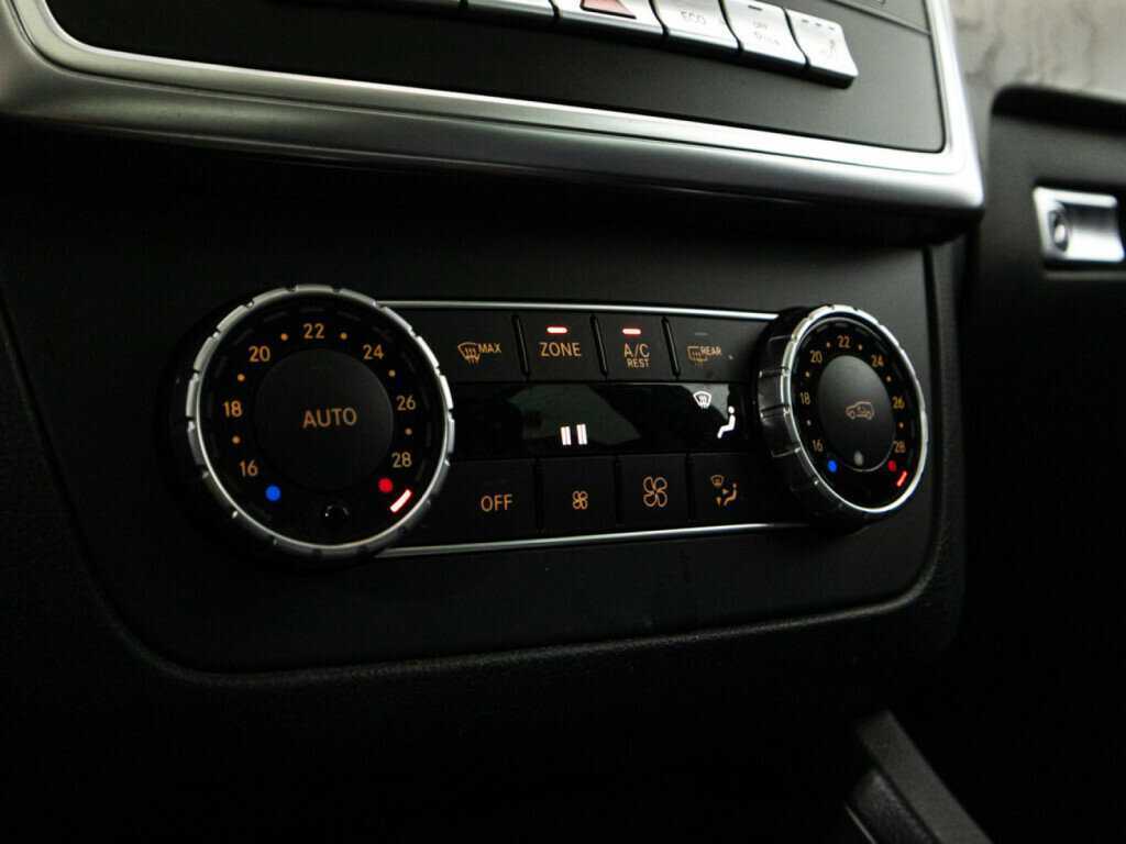 Купить Mercedes-Benz GL-Класс 350 CDI BlueTEC, 2015, 83 770 км, фото №20