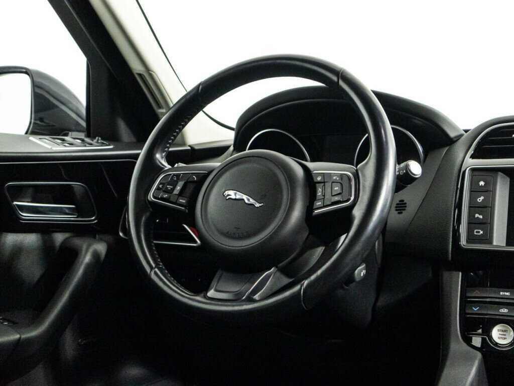 Купить Jaguar F-Pace, 2017, 114 010 км, фото №23