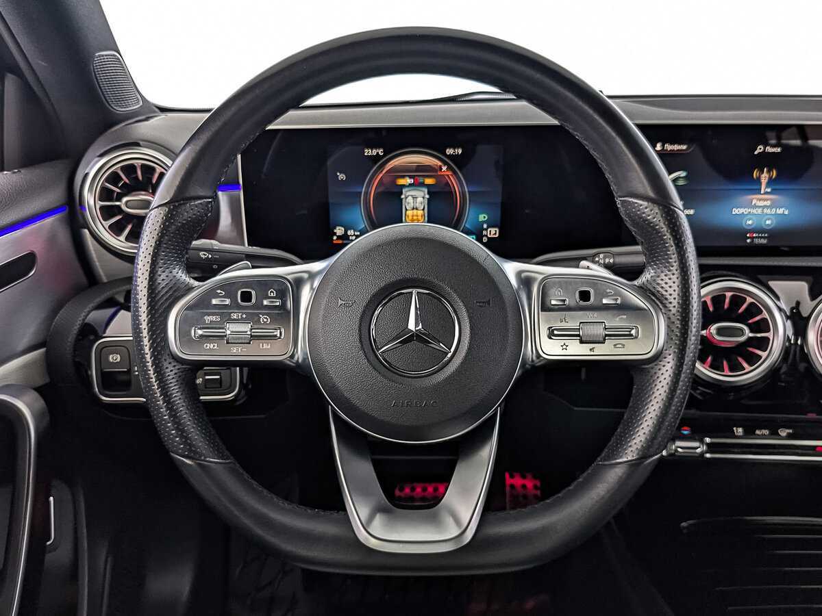 Купить Mercedes-Benz A-Класс 200, 2019, 76 134 км, фото №22