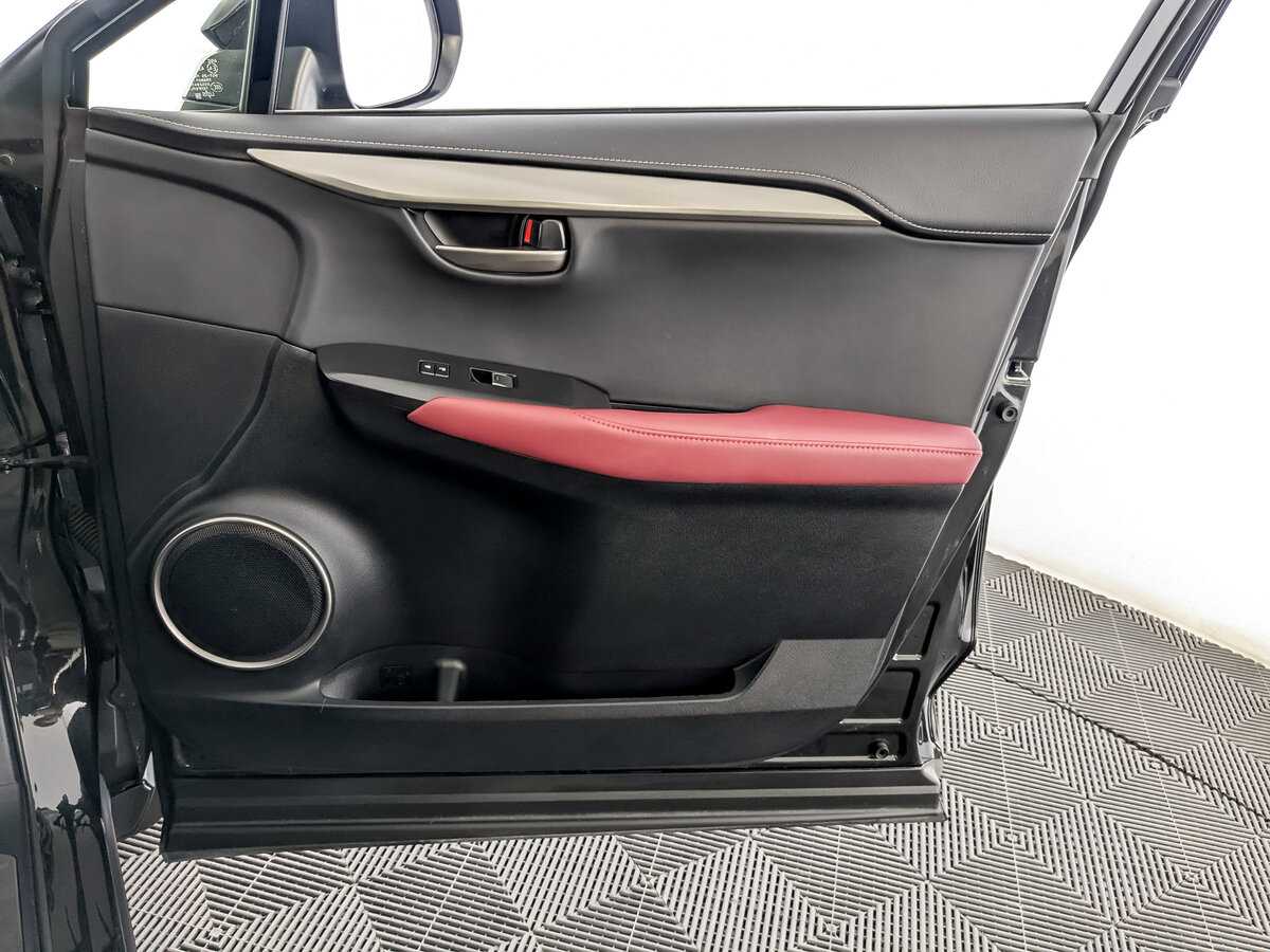 Купить Lexus NX 300, 2021, 75 185 км, фото №24