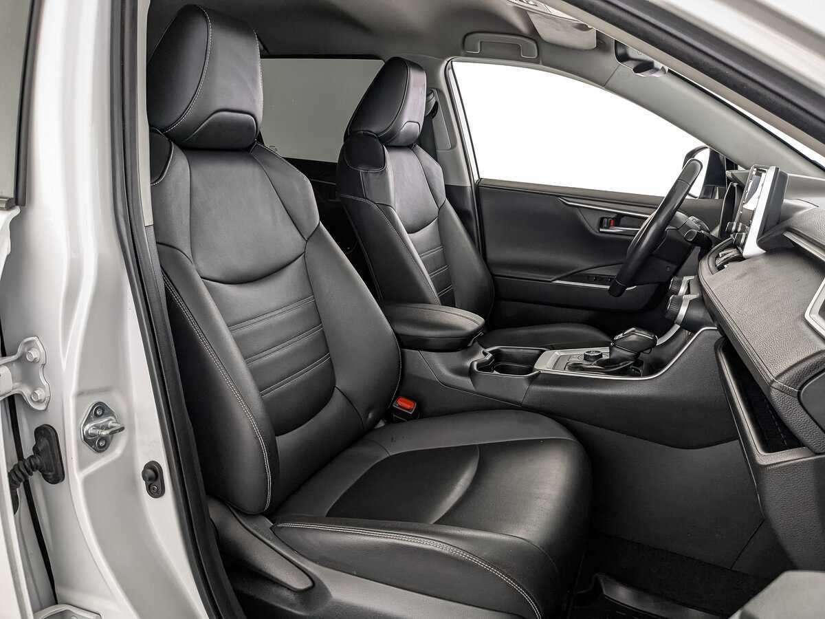 Купить Toyota RAV4, 2019, 130 242 км, фото №24