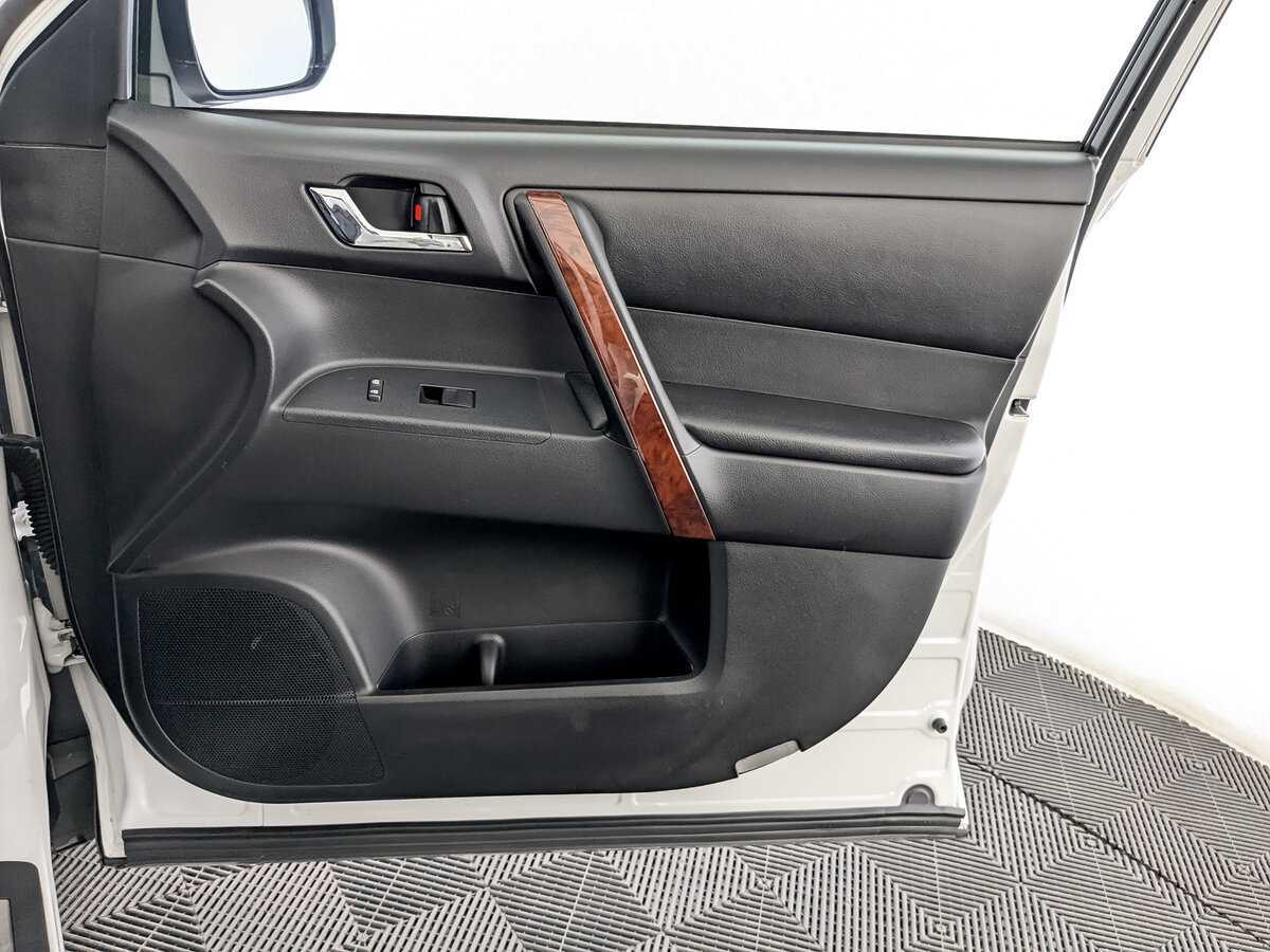 Купить Toyota Highlander, 2011, 237 675 км, фото №24