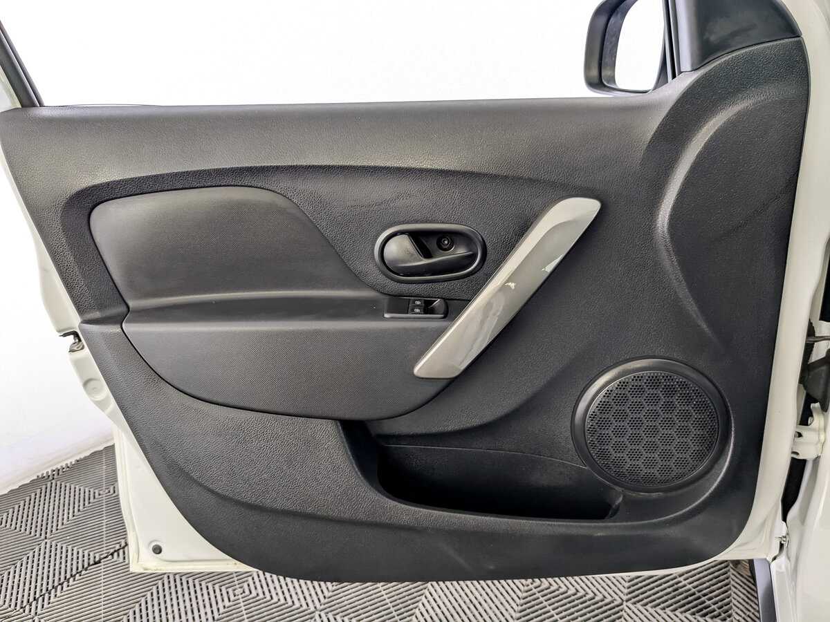 Купить Renault Sandero Stepway, 2019, 79 472 км, фото №19