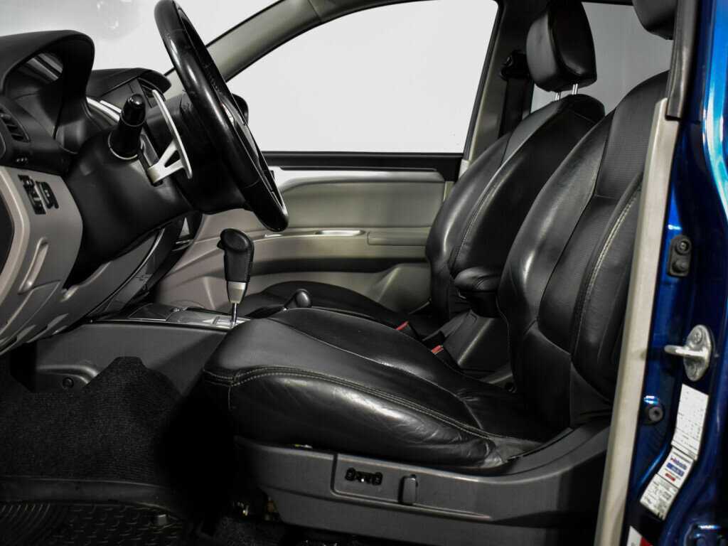 Купить Mitsubishi Pajero Sport, 2010, 289 050 км, фото №10