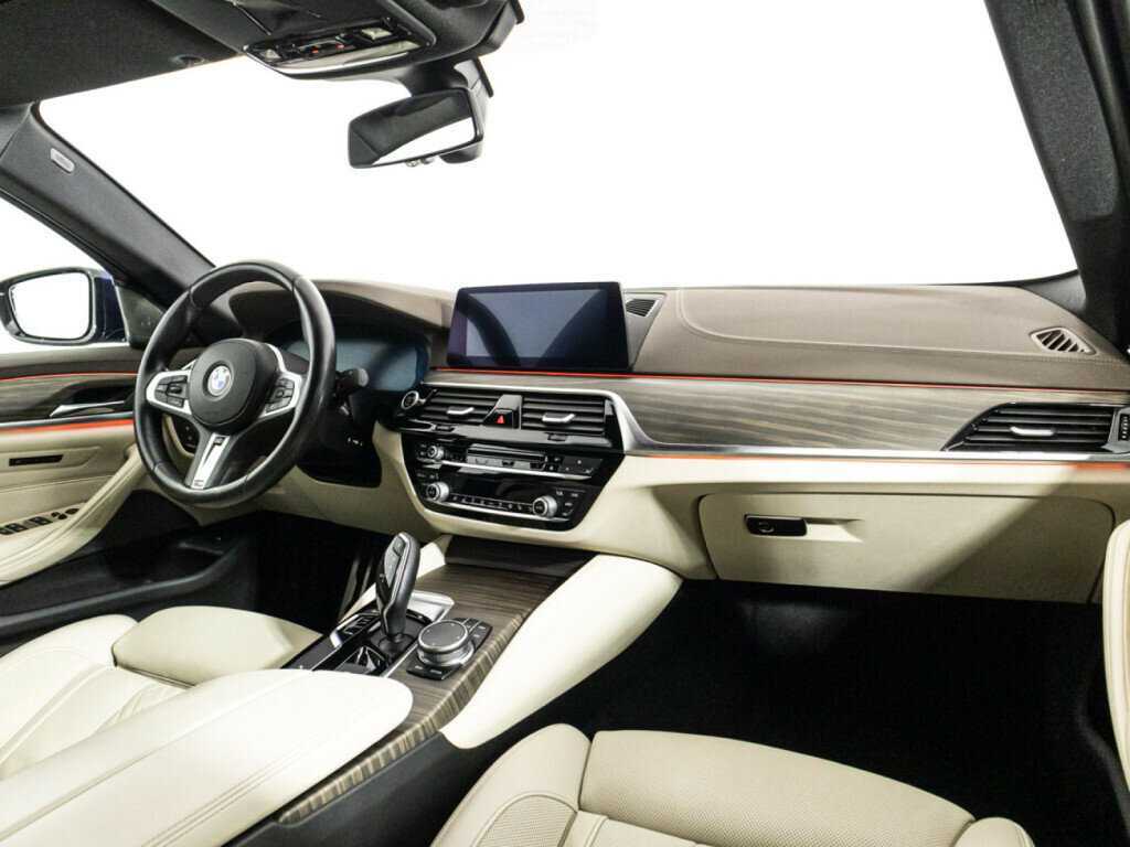 Купить BMW 5 серии 530d xDrive, 2019, 51 150 км, фото №9